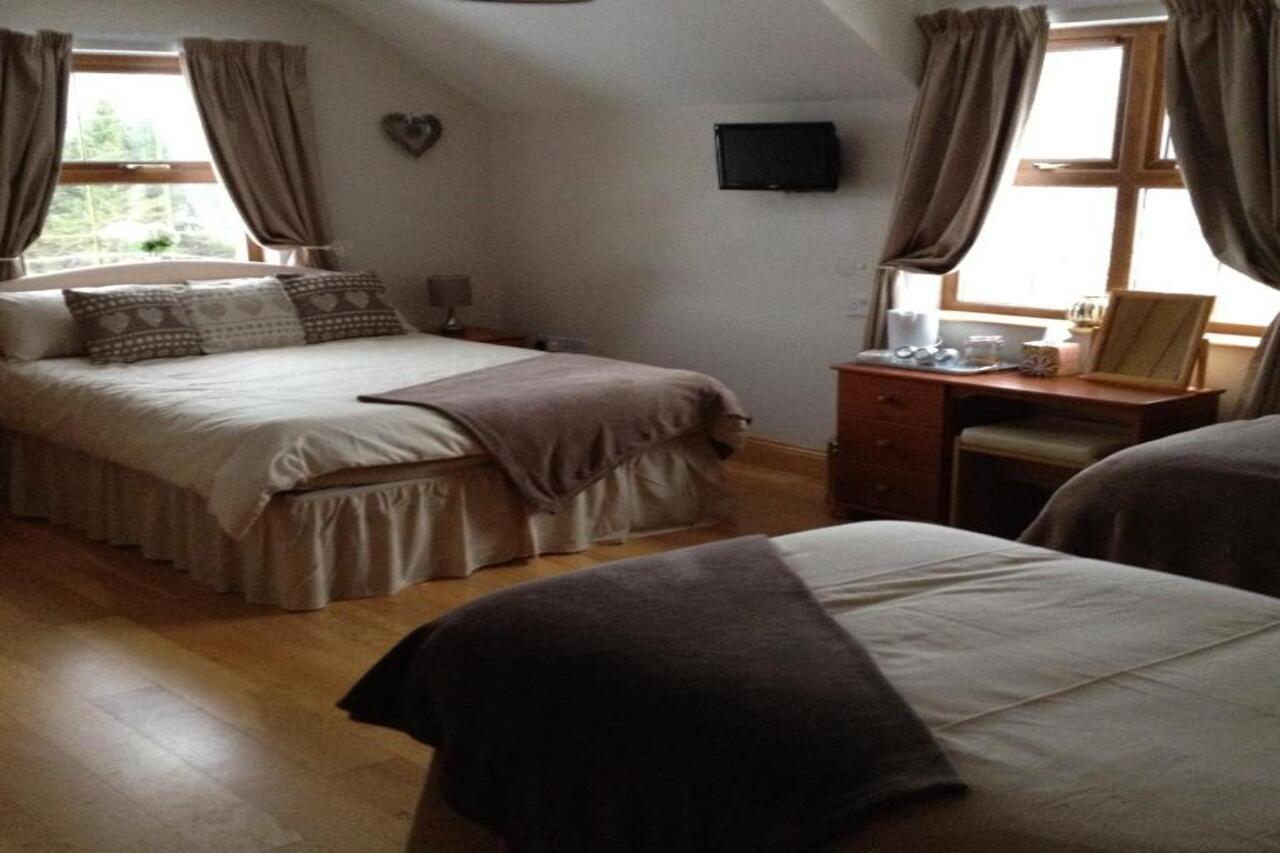Glenn Eireann House Bed and Breakfast Cushendall Eksteriør billede