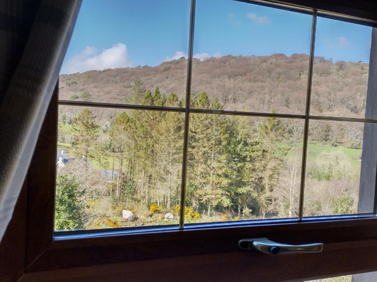 Glenn Eireann House Bed and Breakfast Cushendall Eksteriør billede