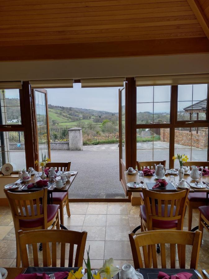 Glenn Eireann House Bed and Breakfast Cushendall Eksteriør billede