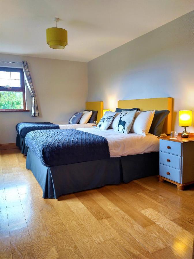 Glenn Eireann House Bed and Breakfast Cushendall Eksteriør billede