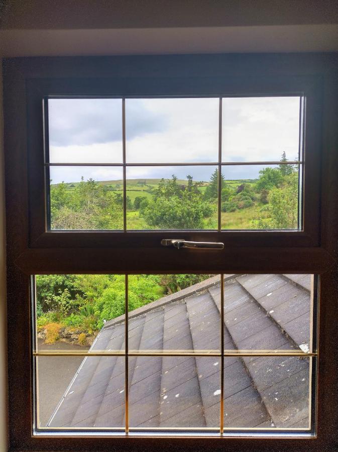 Glenn Eireann House Bed and Breakfast Cushendall Eksteriør billede