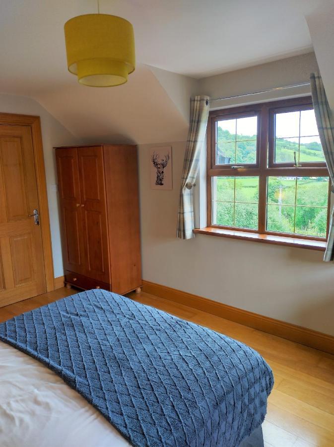 Glenn Eireann House Bed and Breakfast Cushendall Eksteriør billede