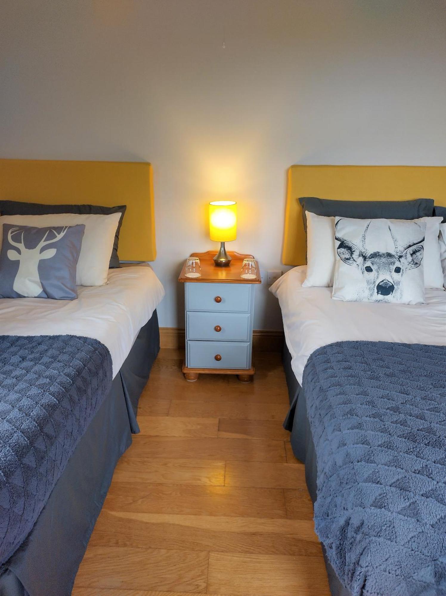 Glenn Eireann House Bed and Breakfast Cushendall Eksteriør billede
