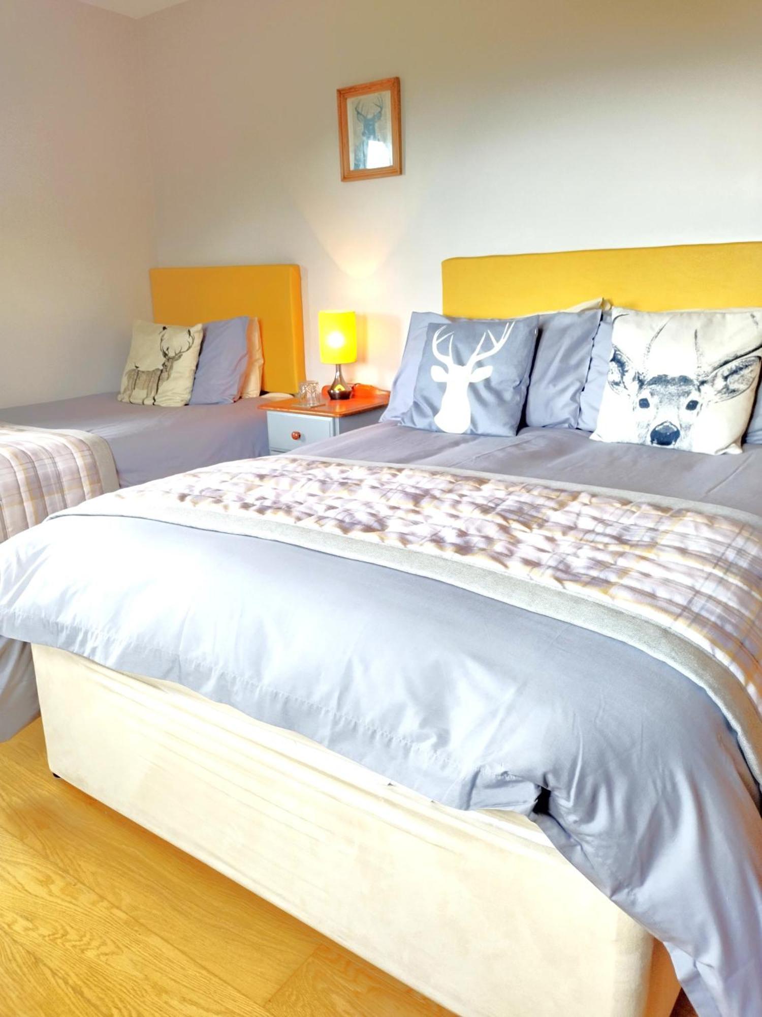 Glenn Eireann House Bed and Breakfast Cushendall Eksteriør billede