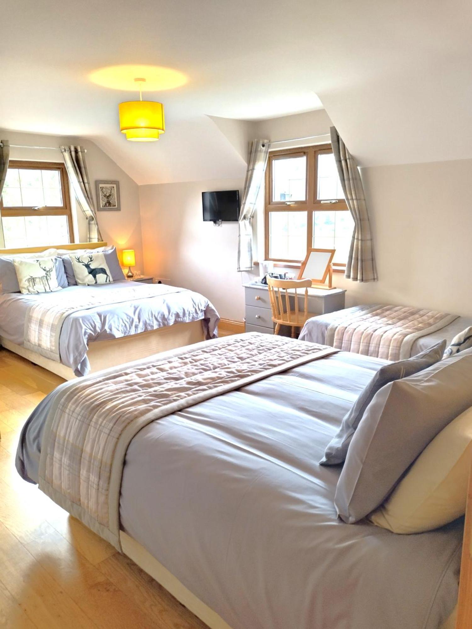 Glenn Eireann House Bed and Breakfast Cushendall Eksteriør billede