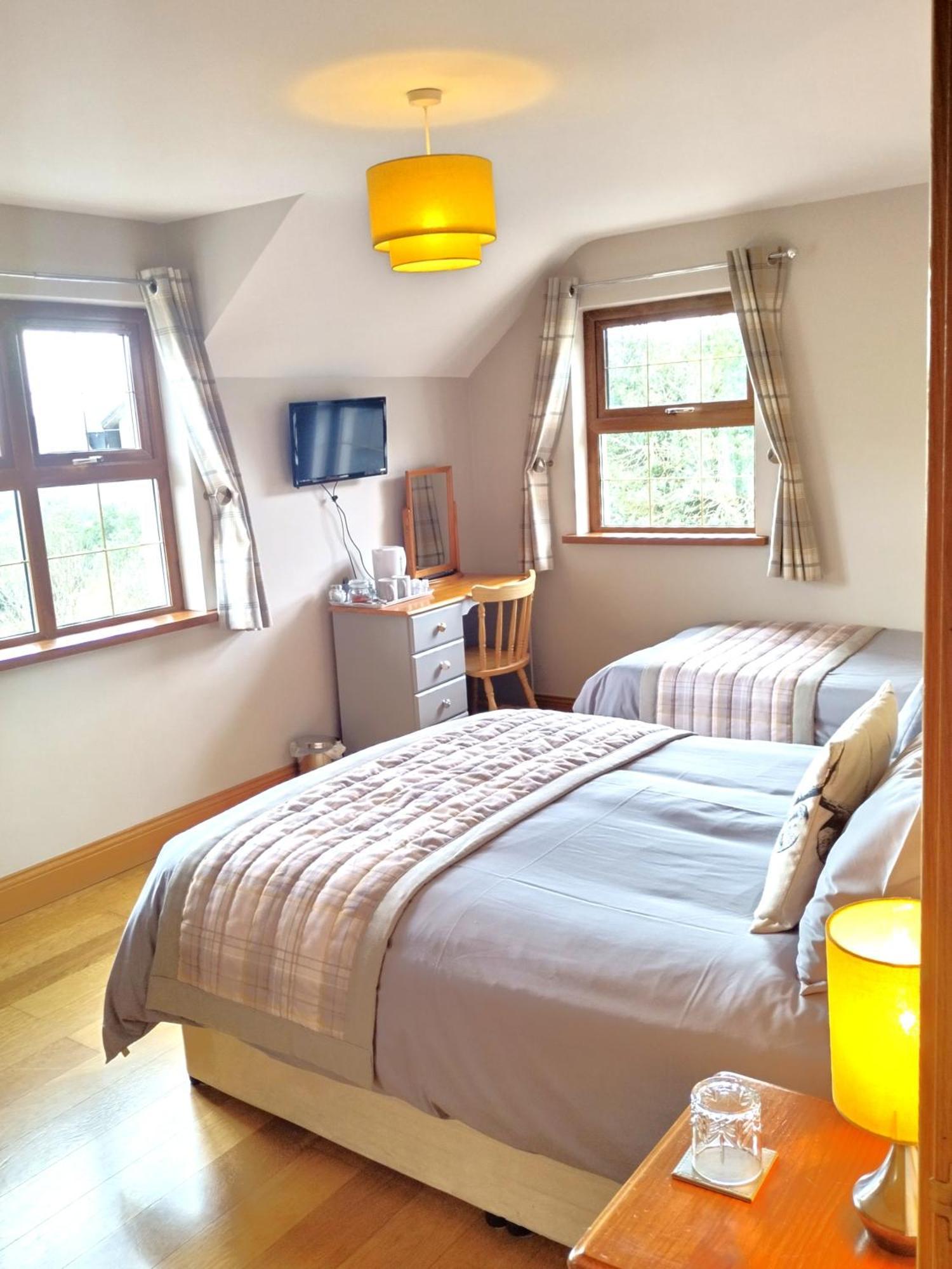 Glenn Eireann House Bed and Breakfast Cushendall Eksteriør billede