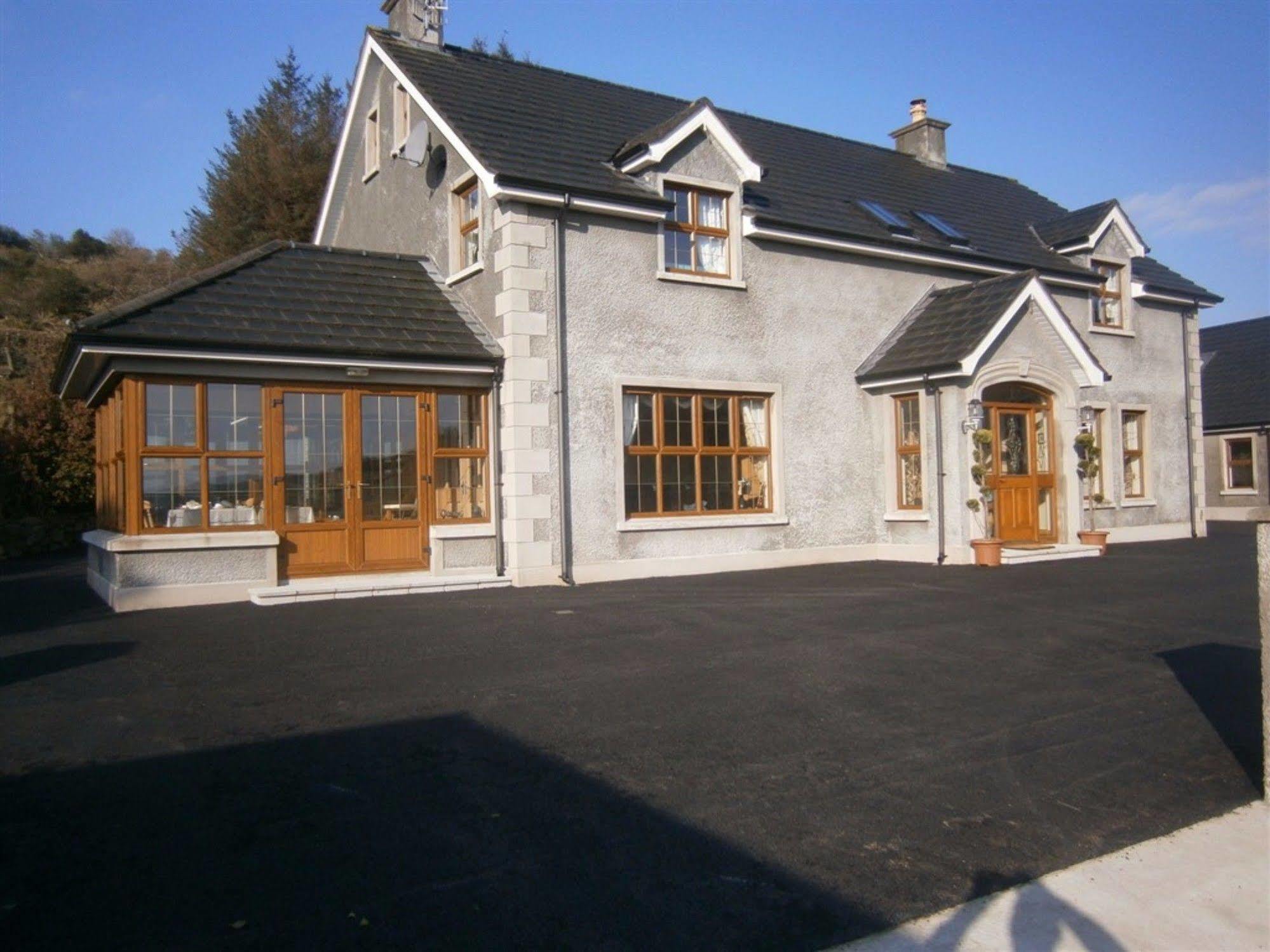 Glenn Eireann House Bed and Breakfast Cushendall Eksteriør billede